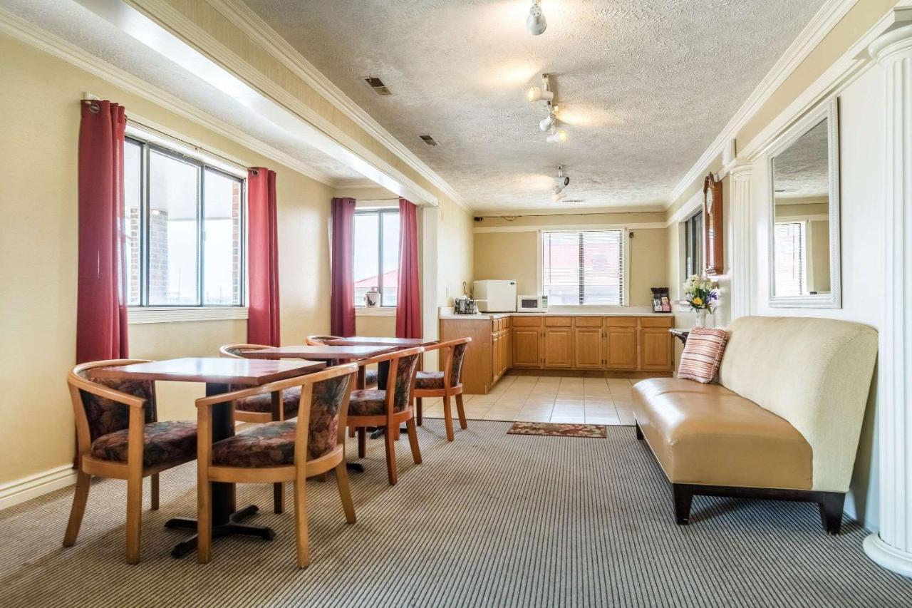 Rodeway Inn Лимон Экстерьер фото